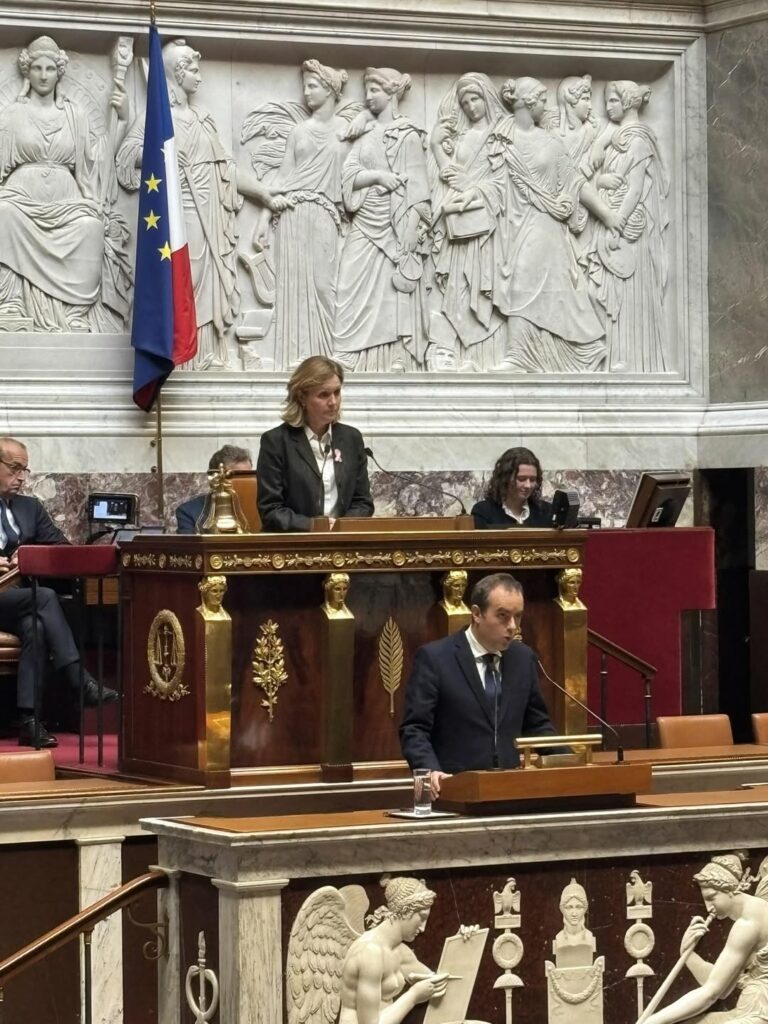Le vote de la motion de censure de LFI ou du RN n’est pas souhaitable
